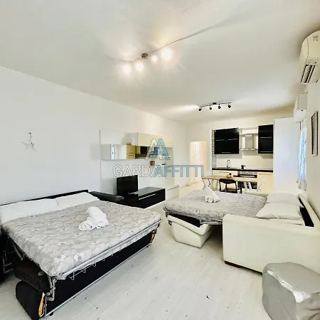 Achille Apt - Vicino Al Centro Sportivo E Piscine Appartement *