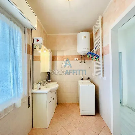 Achille Apt - Vicino Al Centro Sportivo E Piscine Appartement Desenzano del Garda