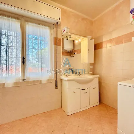 Appartement Achille Apt - Vicino Al Centro Sportivo E Piscine Desenzano del Garda